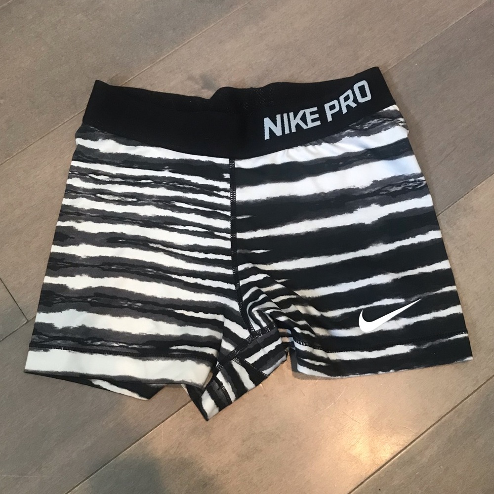 Nike Pro Black & White Striped Spandex Shorts / S